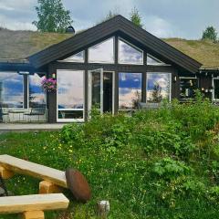 Familiehytte Med Udsigt Over Hadeland