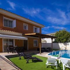 PLUMA VILLA - Only Families