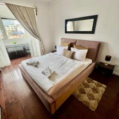 Baroq Central City Apartment