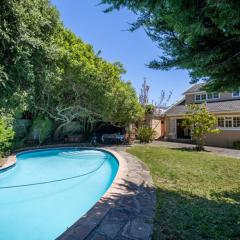 Constantia Retreat with Pool & Garden