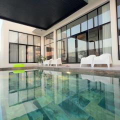 Astrahty - Bohemian Chalet