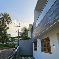 Qbicle stays for men