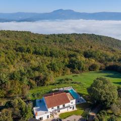 Gorgeous Home In Pican With Sauna