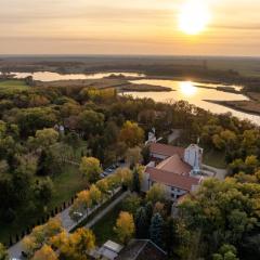 Miznah Hotels & Resorts