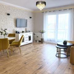 Apartamenty Bryza - Osiedle Debina - Centrum - Parking
