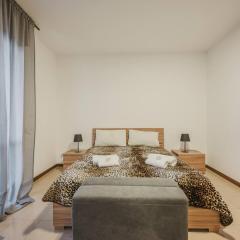 2 camere, parcheggio gratis, 10 minuti da Venezia