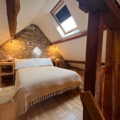 Cwmffrwd Farm Hayloft in Brecon Beacons