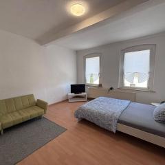 AriProp Kretzschau Village Apartment