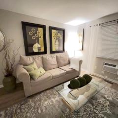 Chic 1br Retreat Prime Location & Mod