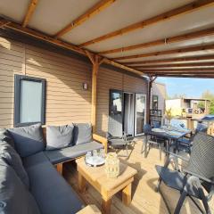 Le Cocon Mobil Home à 150 m de la plage Camping 5 Etoiles Parc Aquatique