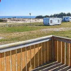 Stunning Home In Hanstholm With Private Swimming Pool, Can Be Inside Or Outside