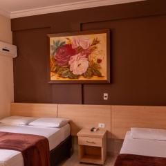 Crystal Plaza Hotel Marista