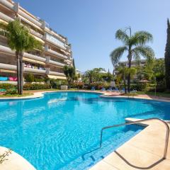 Spacious Penthouse Guadalmina, San Pedro