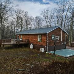 6BR Cabin w Fire Pit Game Room & Basketball