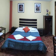 Hospedaje Tres Cruces