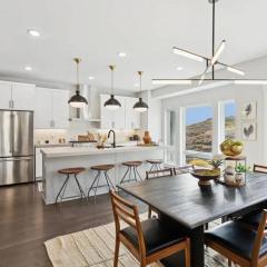 Refined Mountain Getaway with Premium Upgrades