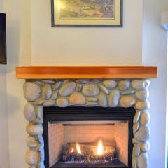 (A211) Loft Condominiums