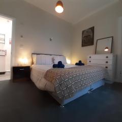 Carvetii - Gemini House - 4 bed House sleeps up to 8 people