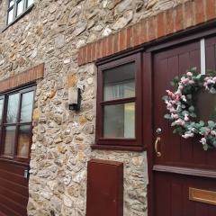 Charming Chard Town House Pets Welcome