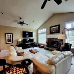 Golf Course home sleeps 6