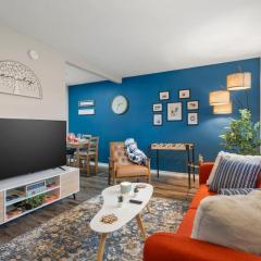 Pleasant 1BD AT and T Walkable