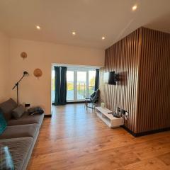 Beach Rise - Sea Views - Nr Margate - Stylish Coastal Apt