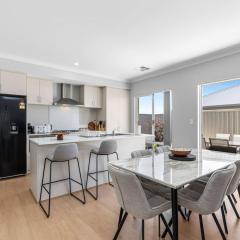 Pristine Modern Living in Alkimos