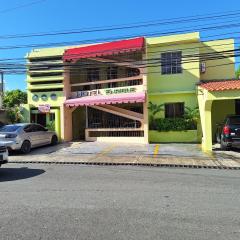 Hotel Enrique I Gazcue, Bed and Breakfast