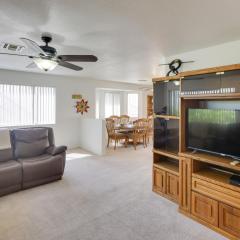 Quaint Bullhead City Getaway about 2 Mi to River!