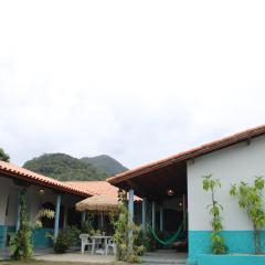 Azular Ubatuba - Eco Vila, Casas, Bangalôs, Yoga & Surf Inn