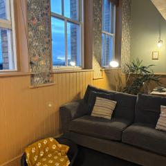 Pet Friendly Sea View Penthouse Flat with Parking