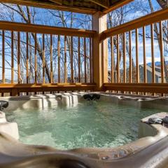 Beorns Cottage 5BR Smoky Mountain Getaway with Views, Hot Tub & Game Room