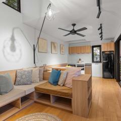 New Farm Apartment with Private Balcony & BBQ