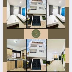 APARTAMENTO CÉNTRICO con PISCINA a UNA CUADRA