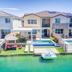 Coachella Valley Lakeside Villa with Unbeatable Views