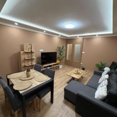 New apartment, close to highway, easy parking