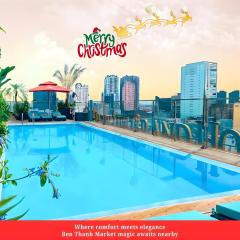 Happy Life Grand Hotel & Rooftop Skybar