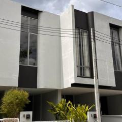 TownHouse7 2BR MonkeyHill