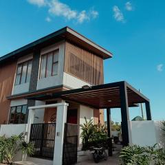 Isabelle's Little House