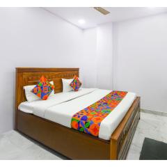 Fabhotel Cosy Rooms - Near Embassies, DU South Campus
