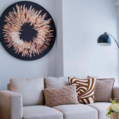 Desiggner Stay & Soft Tones & Bright Space F2B5N17