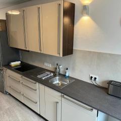 Ferienhaus Abendgold mit Garten