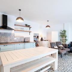 Casa Típica con Terraza