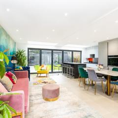 3BR Oasis Near Hampstead Heath with Garden and Parking