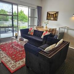 Cozy Wigram Apartment