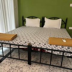 Highland guest house calangute