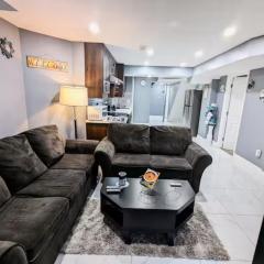 Stunning-Luxury-Cozy Private Suite In Ajax