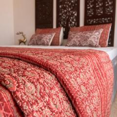 Artistic Haven 1BHK Apartment, Vrindavan