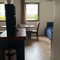 Studio à 5 min à pied de la gare et du centre-ville