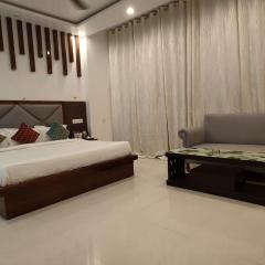 Hotel tathagat bodhgaya near main temple